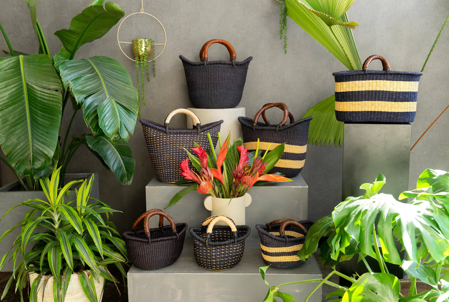 The Grand Victoria Basket - Style No. 2