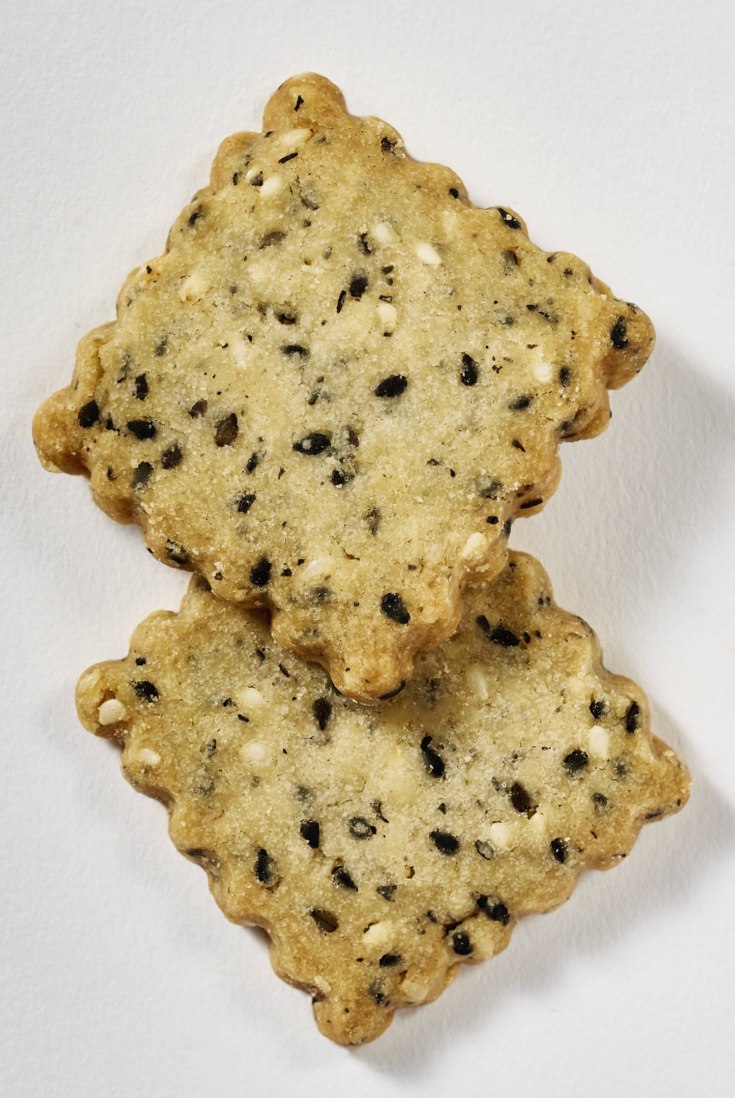 Black & White Sesame Savory Biscuit