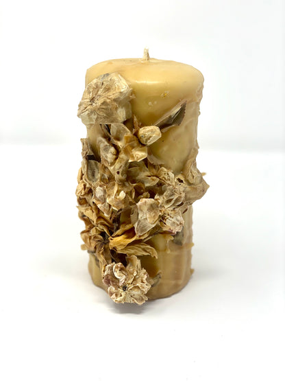 Candle of Flora Beeswax by Louesa Roebuck