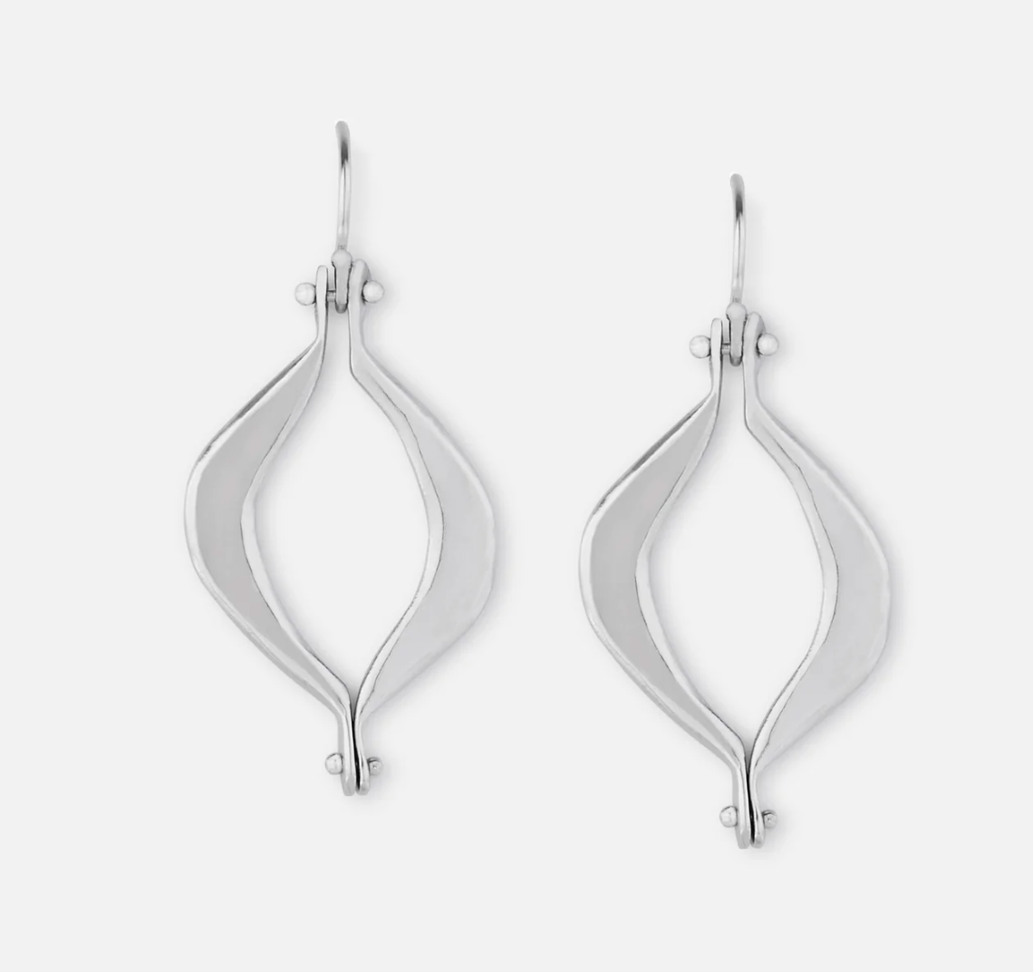 Sing Drop Earrings